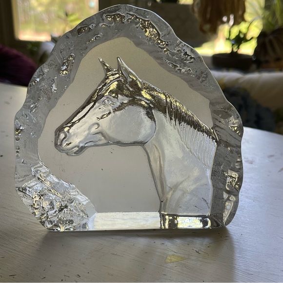 Signed Nybro Crystal of Sweden Horse Head Sculpture - Hand Made Reverse image - Picture 3 of 11